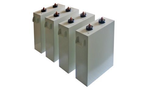 如何區(qū)分電容器的正負(fù)極？